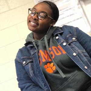 Meet your Posher, Brandy